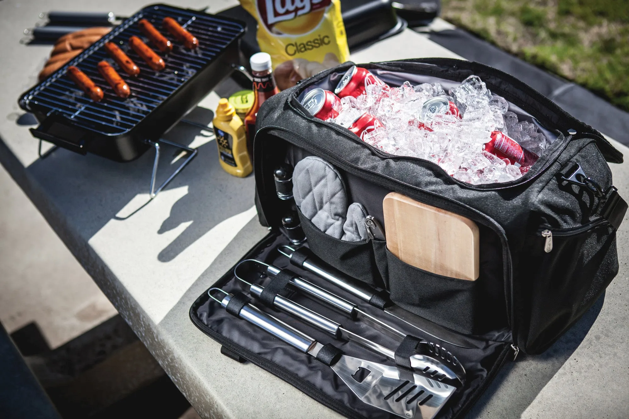 Arkansas Razorbacks - BBQ Kit Grill Set & Cooler