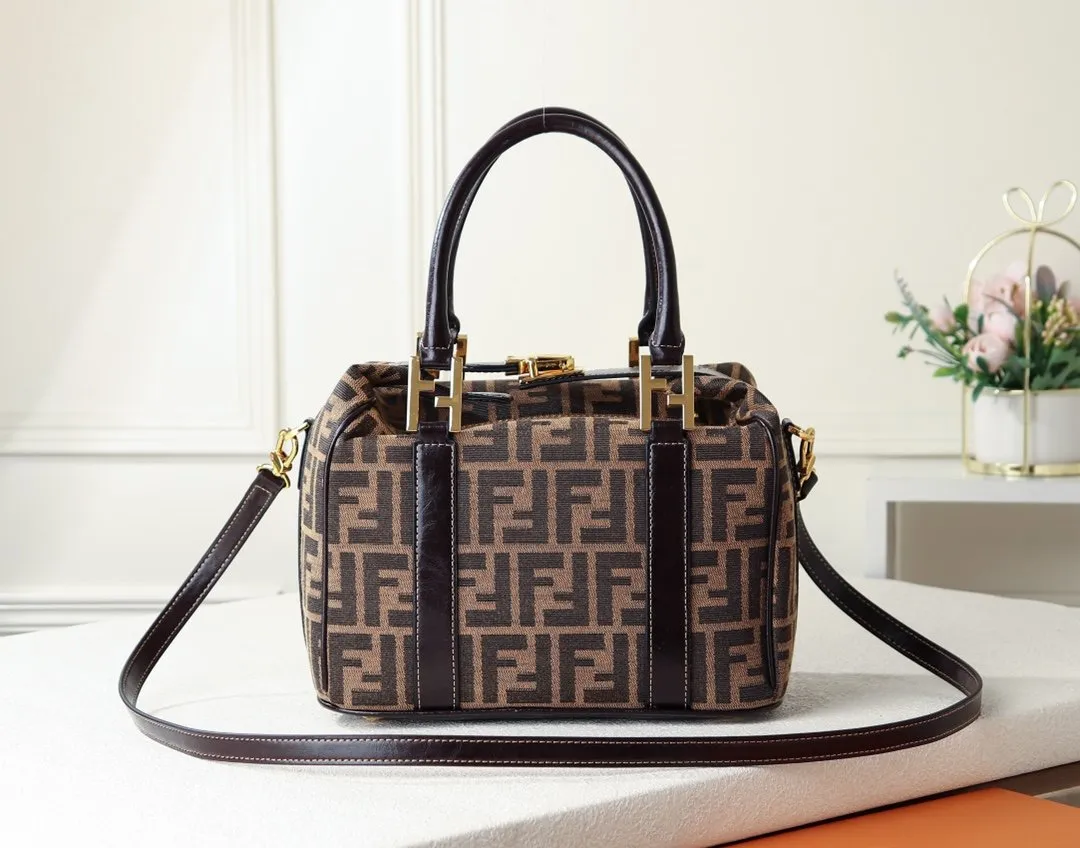 Designer Handbags FD 180