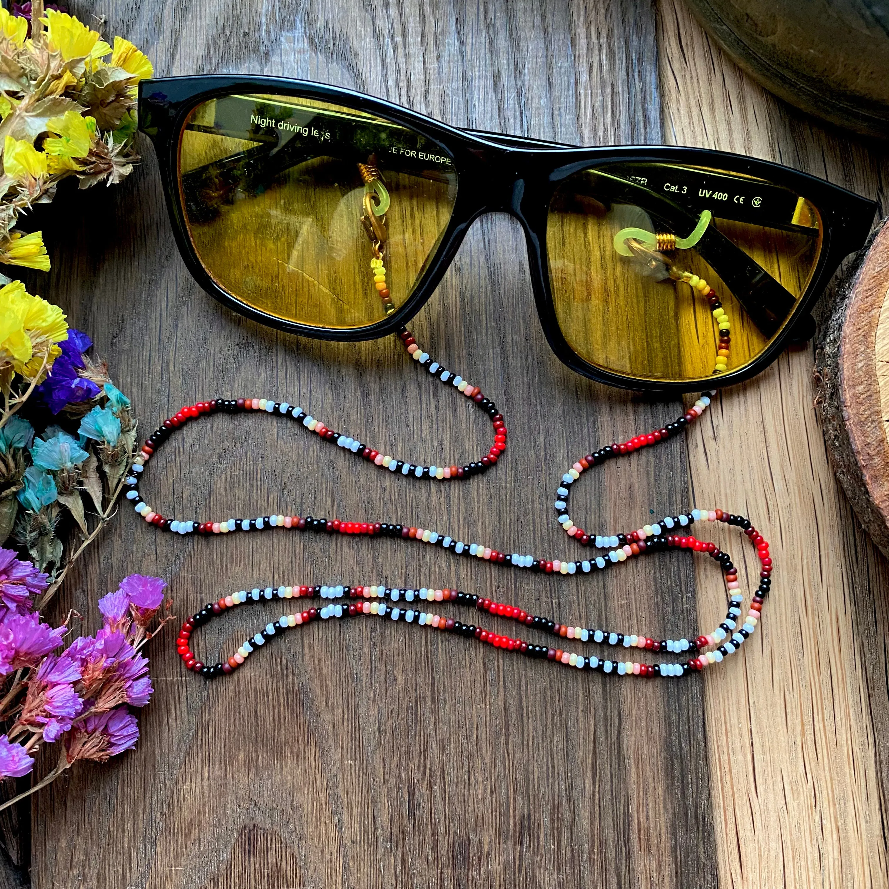 Hippie Boho Dainty Indigenous seed beaded Glasses Chain Native inspired, Face Mask Chain, Ethnic Strap, Beaded Eyeglass holder, Teacher Lanyard, Sunglasses chain