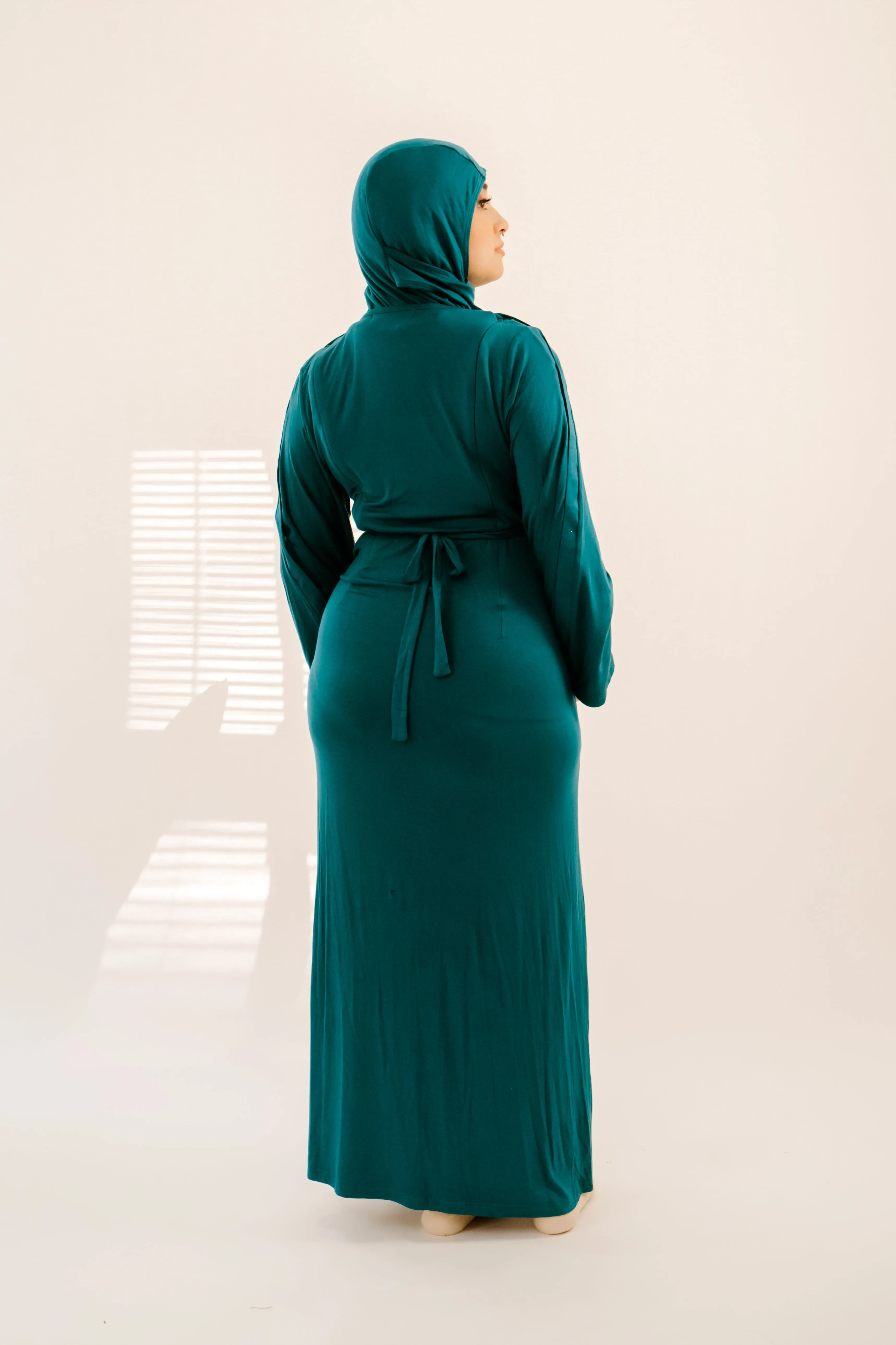 Nadia Labor & Postpartum Gown in Deep Teal