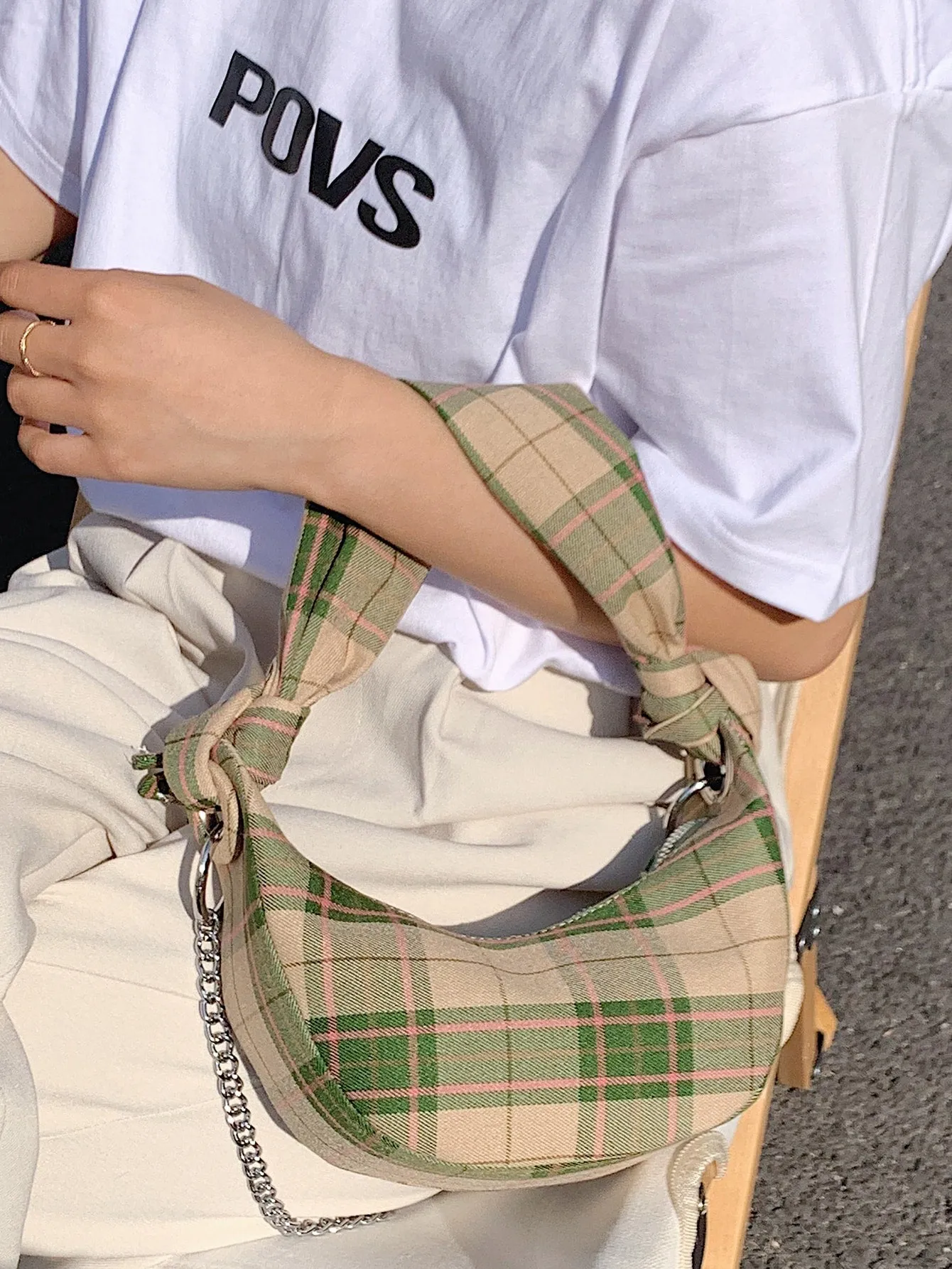 Plaid Pattern Chain Shoulder Bag