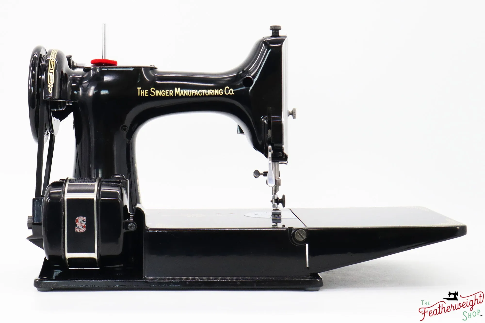 Singer Featherweight 221 Sewing Machine, AL023*** - 1952