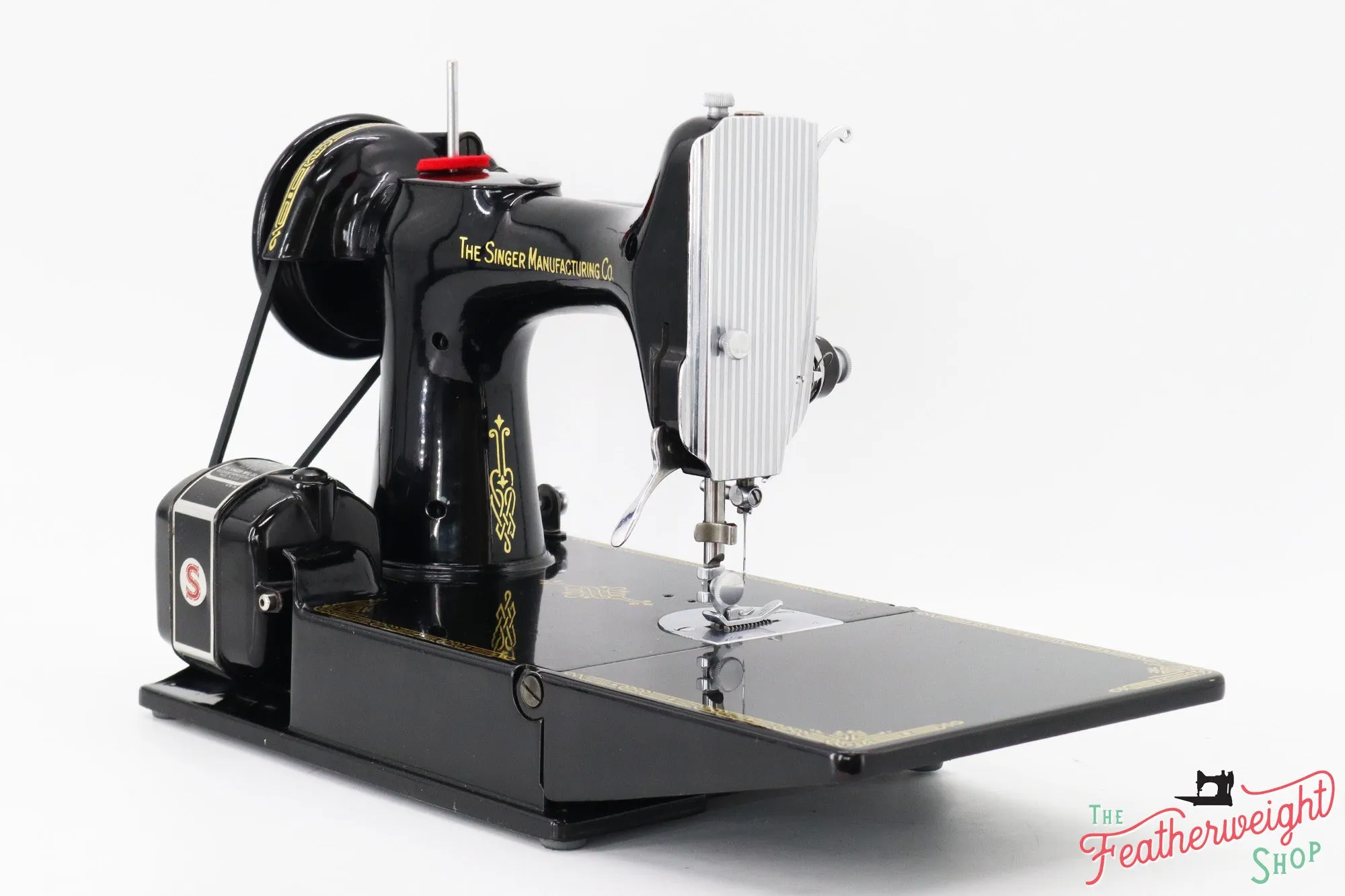 Singer Featherweight 221 Sewing Machine, Centennial: AJ629***