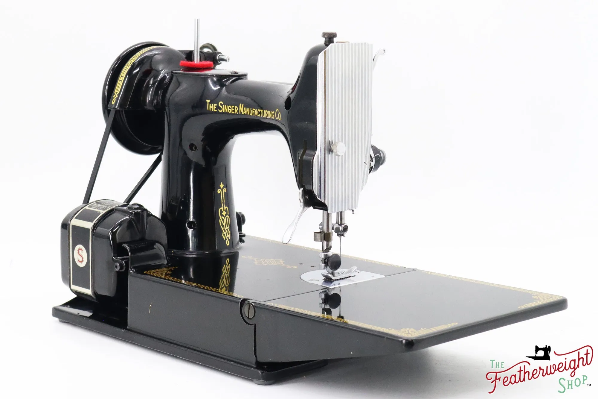 Singer Featherweight 221 Sewing Machine, Centennial: AK427***